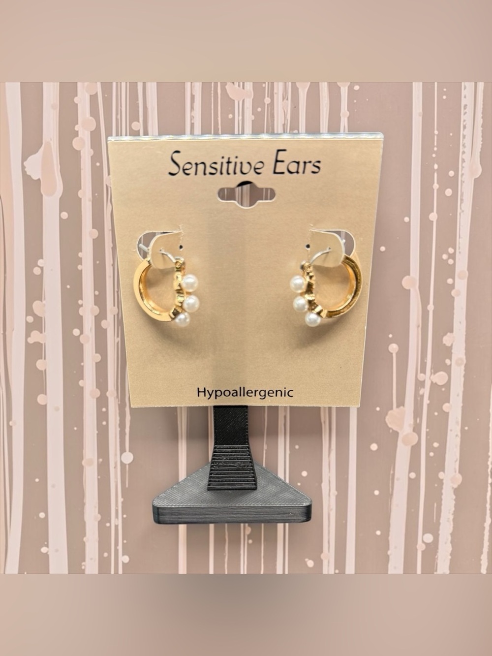 💛Sensitive Ears by Ear Sense💛Gold-Tone Faux Pearl Cluster Huggie Hoops/NIP